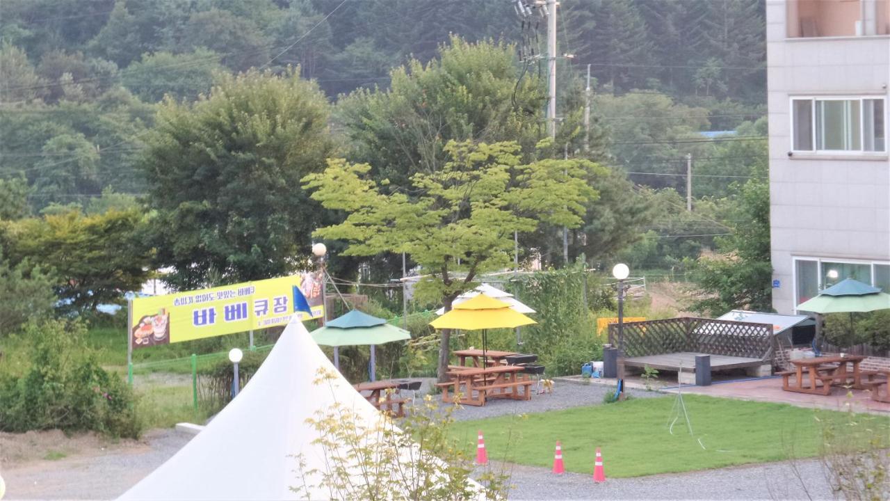 Hongcheon Resortel 外观 照片